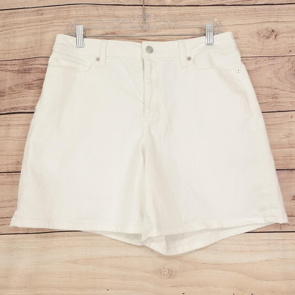Lands' End Bermuda Shorts Womens Size 10 White Denim 32 Waist 6.5 Inseam Stretch